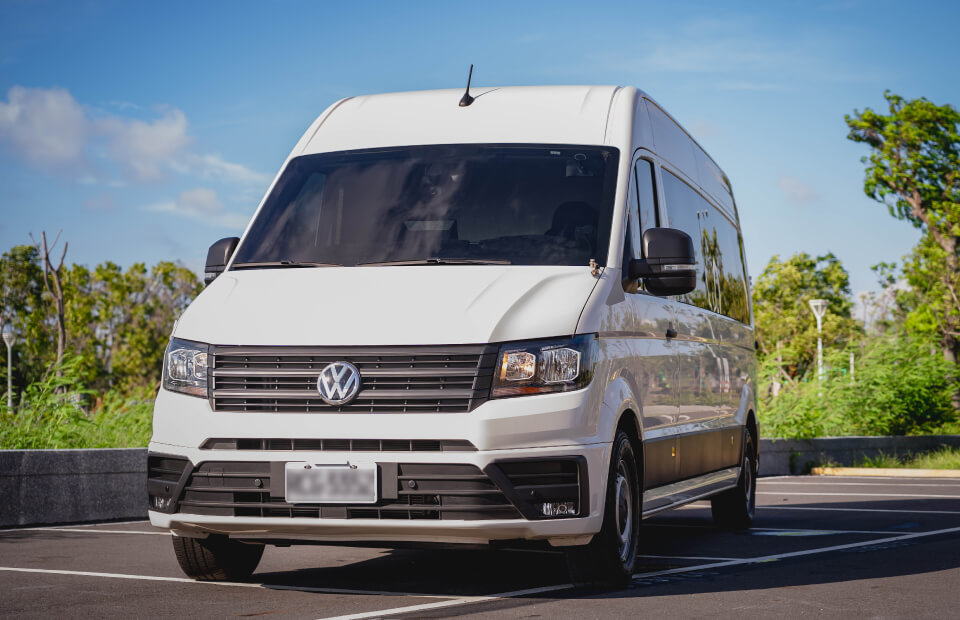 Luxury MPV (Celebrity Van) with Driver's 1st image