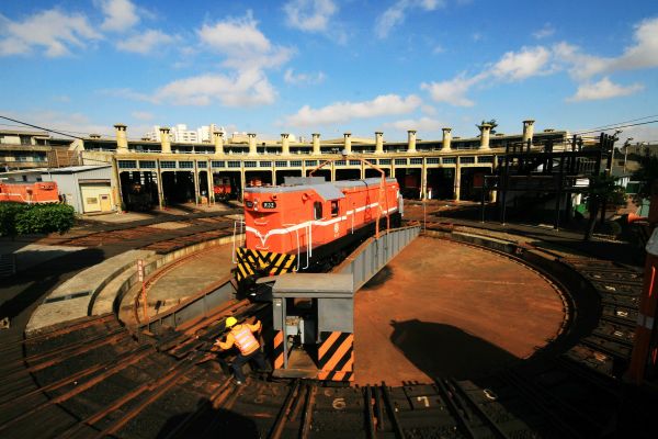 Changhua Roundhouse | Home of Locomotives × Taiwan's Only Existing Railway Treasure's 1st image