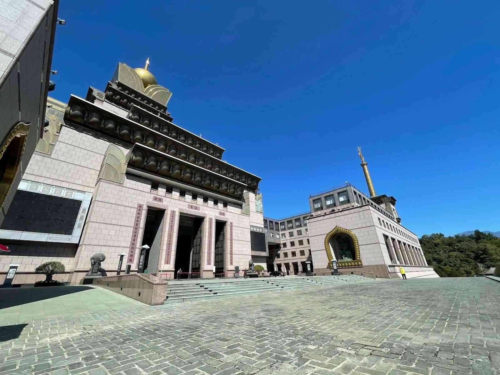 中台禪寺｜佛教藝術建築地標 × 南投埔里心靈淨地的第1張圖片