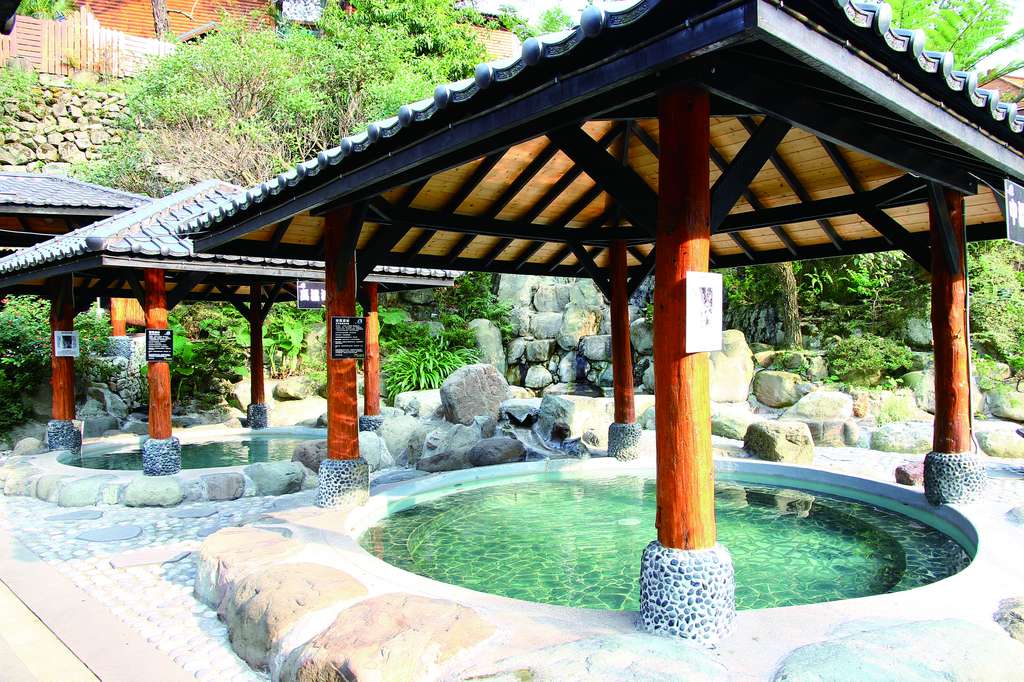 東埔溫泉｜玉山腳下的美人湯 × 原鄉溫泉療癒秘境的第1張圖片